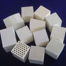 Honeycomb ceramic substrate （used in industrial exhaust gas purifier ststem）